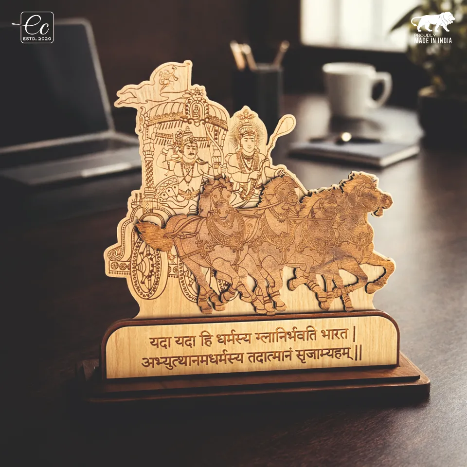Premium Wooden Krishna–Arjuna Desk Momento / Sculpture